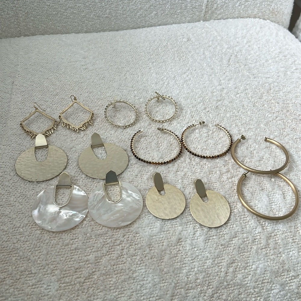 KENDRA SCOTT